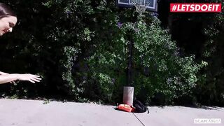 Lazy schoolgirls do everything for better grades